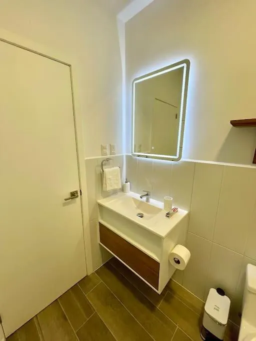 Avis Apartamento, 5 Min Aeropuerto - Zona 13 Guatemala City Apartment